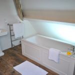 Bathroom adjoining Bedroom 7 at Cotswold Manor