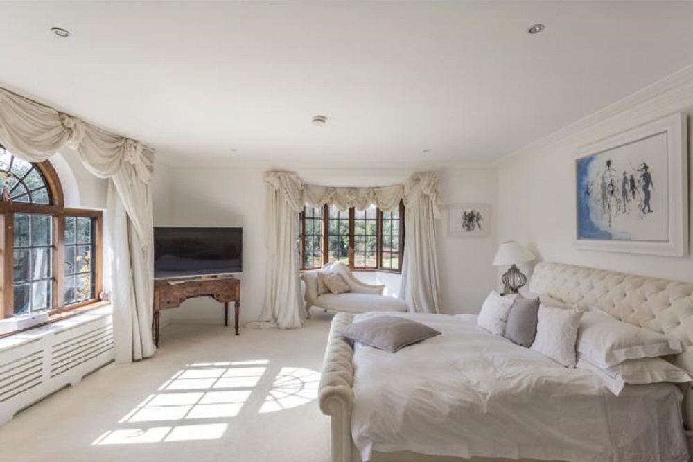 Sussex Manor Party House To Rent East Sussex, Sleeps up to 26