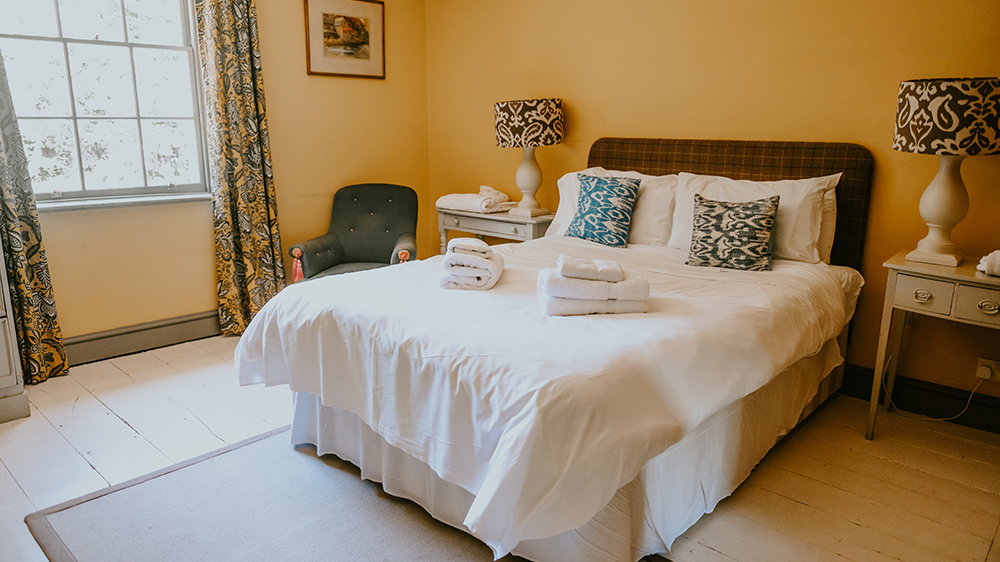 Warm colours and comfortable beds, for a relaxing weekend away