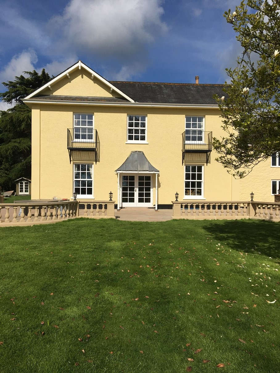 Tatham House Fabulous big party house in Somerset