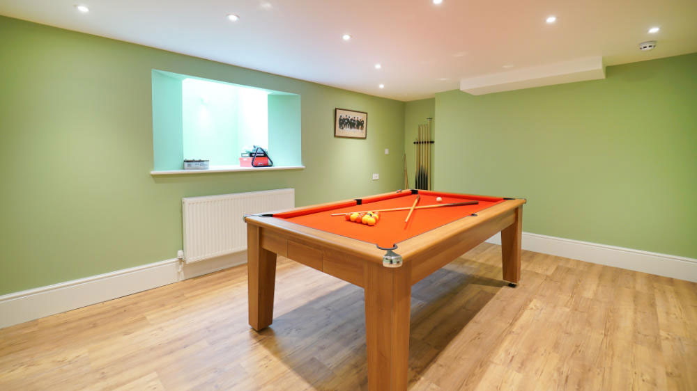 There is plenty of entertainment for a group of friends to enjoy including a pool table, table tennis & indoor pool