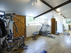 Hire this large holiday house in Taunton, Somersethouse and you'll keep the gym fanatics in your group very happy