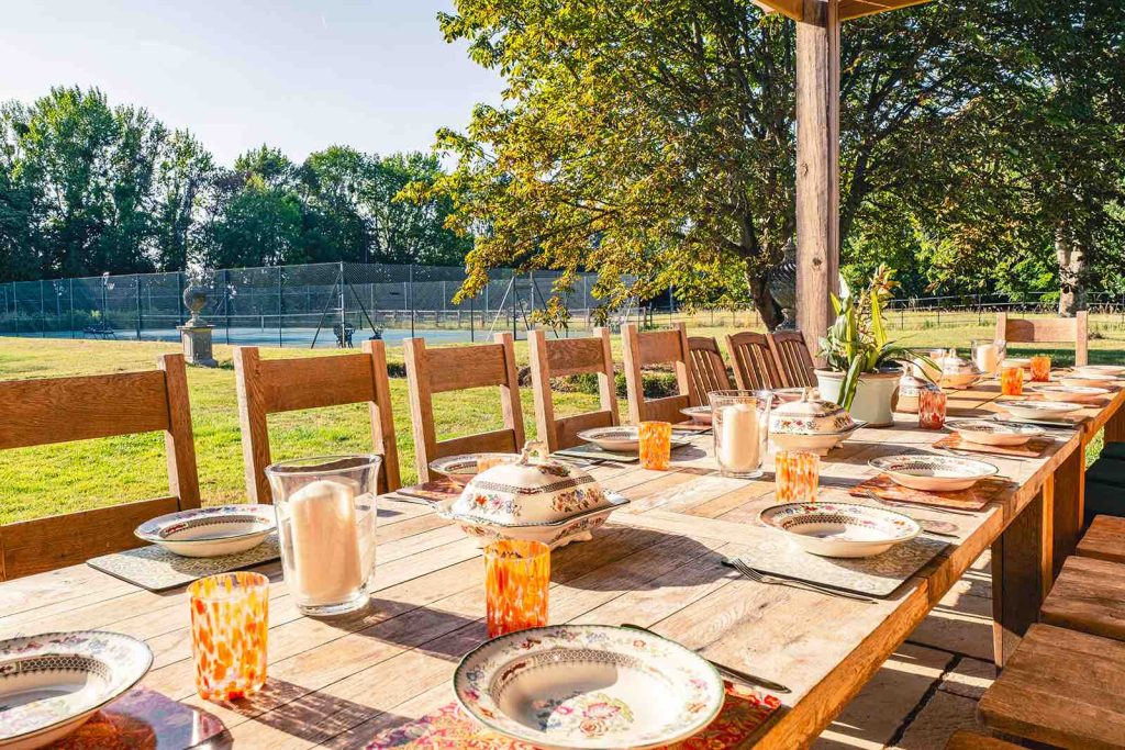 TheBigHouseCo-compressed Tysoe Manor gardens in the Cotswolds countryside